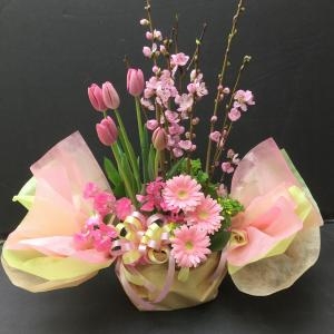 ピンクのアレンジメント｜「花曜日」　（奈良県橿原市の花キューピット加盟店 花屋）のブログ
