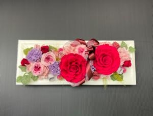 大きな薔薇のプリザーブドフラワー「花曜日」（奈良県橿原市の花屋）のギャラリー写真